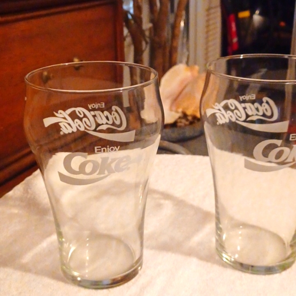 3 Vintage coca cola tumblers